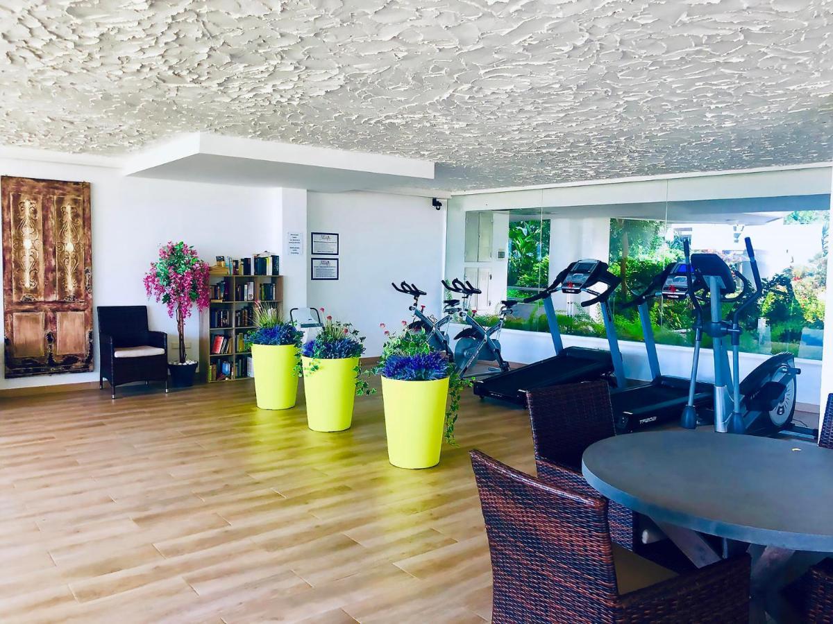 דירות לה קאלה דה מיחאס Parque Miraflores Nr. 218. Tennis & South-West Seawiew מראה חיצוני תמונה